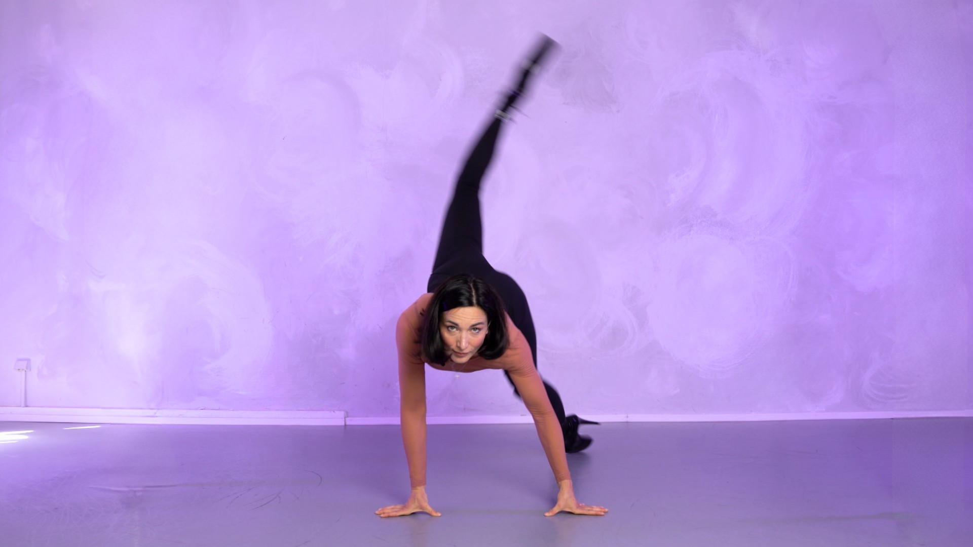 Kick & Slide Around Combo