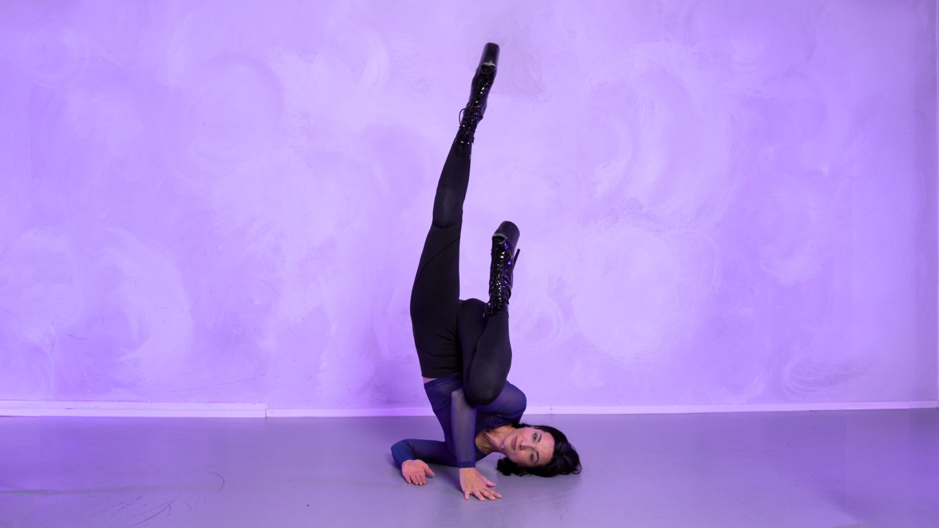 Shoulderstand – exercises, progressions & variations